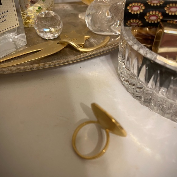 REDUCED FOR LIKERS This beautiful Dean Davison statement ring!!!
size 7 - Picture 5 of 12